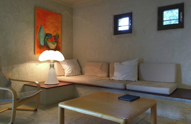 Villa in Tourtour with Heated Pool