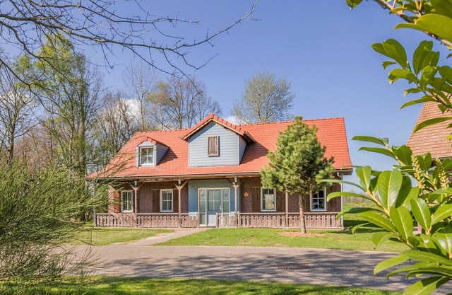 Villa in Weerterbergen with Private Sauna