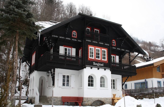 Villa in Zell am See near Lake