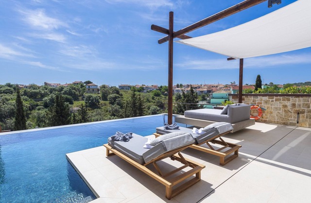 Villa "Ira" with Sea View, Private Pool & Wi-Fi