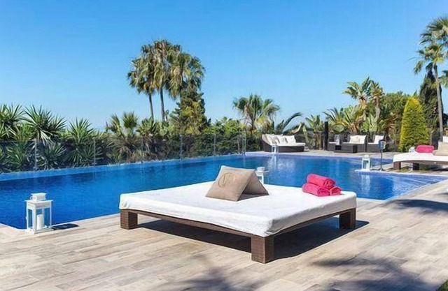 Villa Issabella for 16 persons