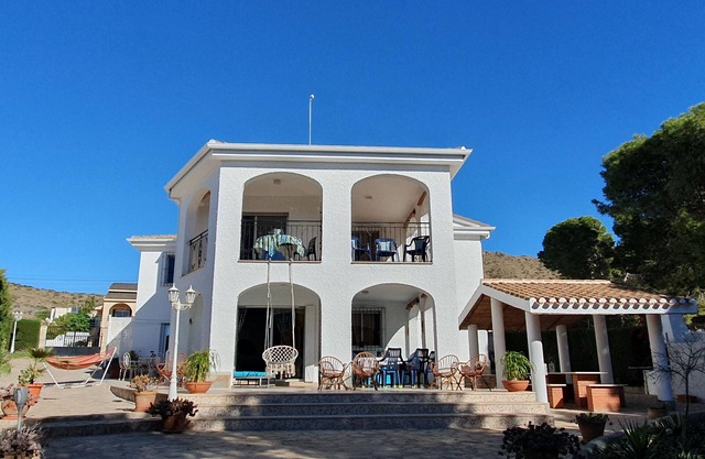 Villa La Azohia, first floor, sleeps 6/9, 400 metres from the beach, sea and mountain views