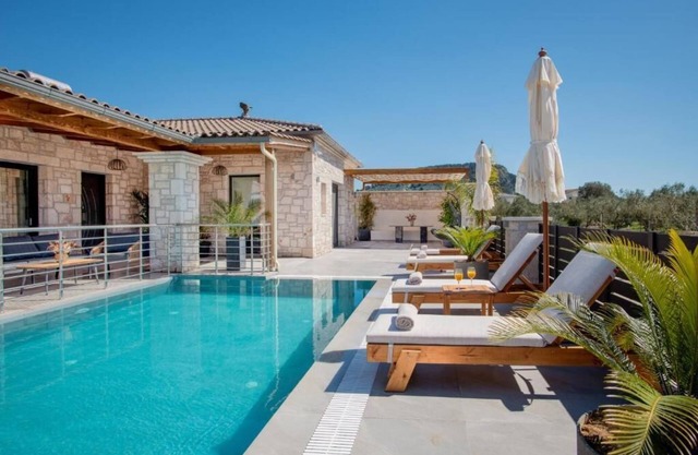 Villa Laha Gabrijela in Zante/Zakynthos with Private Pool & Modern Comforts