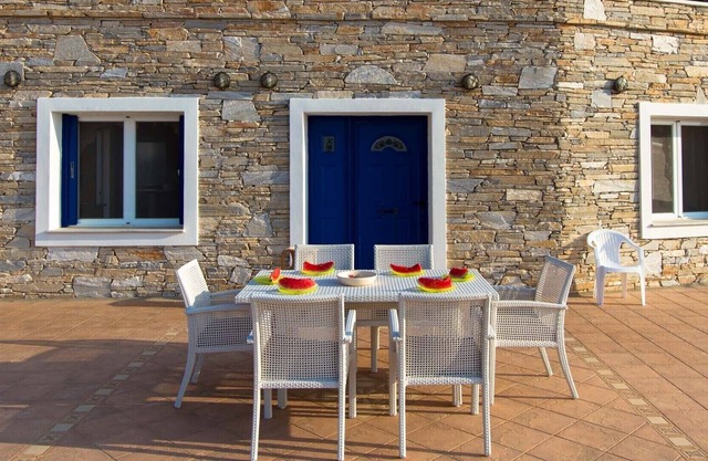 VILLA LOVE AT PLAKOTOS