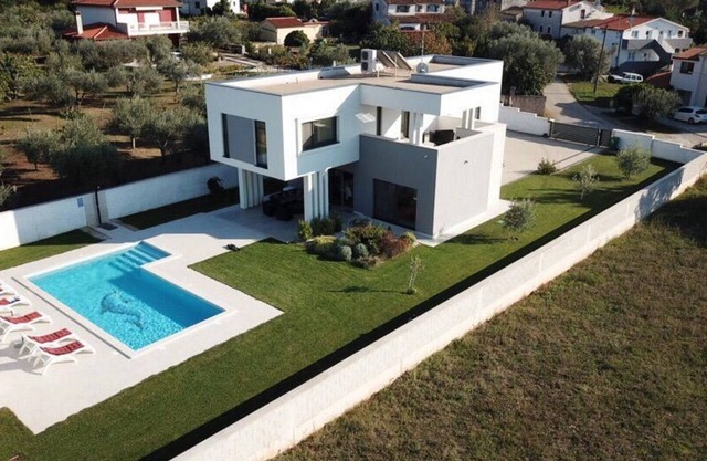 Villa Lungera - Modern and Luxury villa for 8 persons in Pula, Croatia