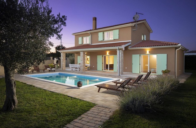 Villa Matea with private pool