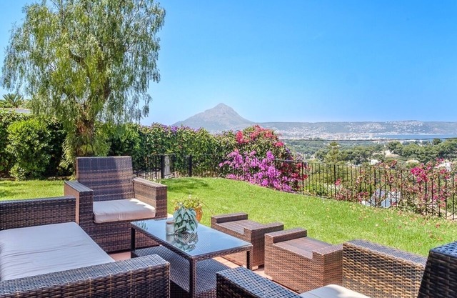 Villa mit Meerblick in Javea