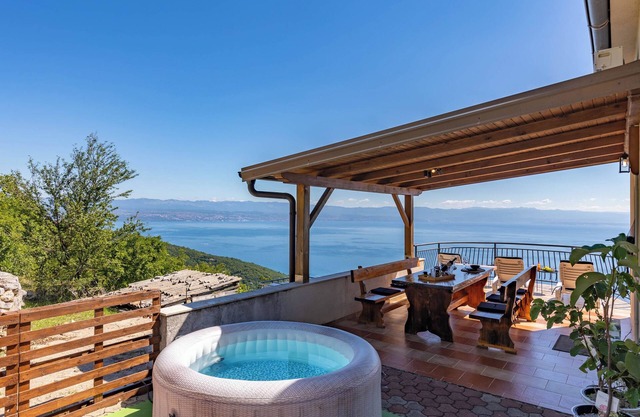 Villa Mystic Place - Suite 1, Moščenićka draga, Croatia