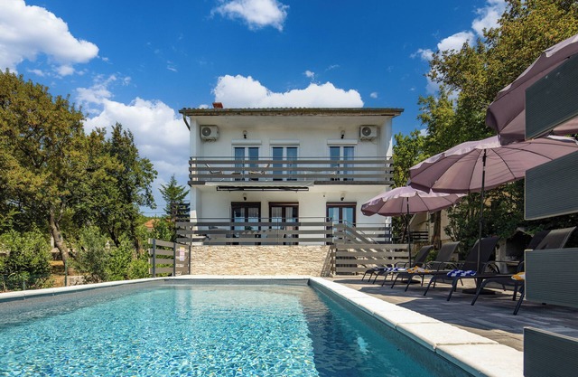 Villa Natali With Pool And Sea View, Šmrika, Croatia