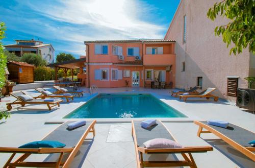 Villa Natalia Štinjan- Private Pool Retreat