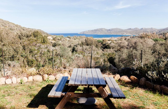 Villa Nicolina 800m from Bonifacio beach, breathtaking sea view