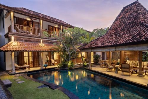 Villa Oost Indies - Fully Staffed Villa in Central Seminyak, Near Beach