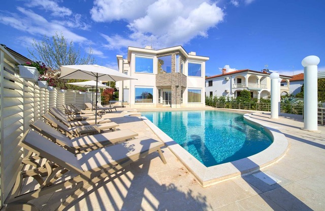Villa PIANO with magnificent sea view