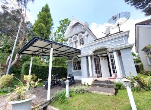 Villa puncak at kota bunga 2 Kamar tidur