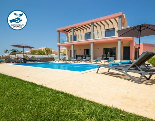 Villa Riviera by Algarve Vacation