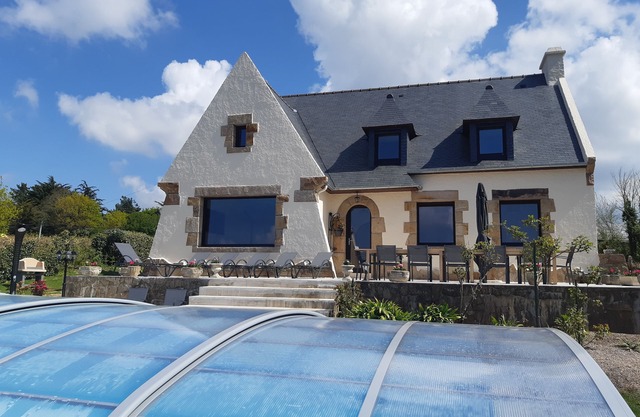 Villa Romayann - Swimming pool and panoramic view