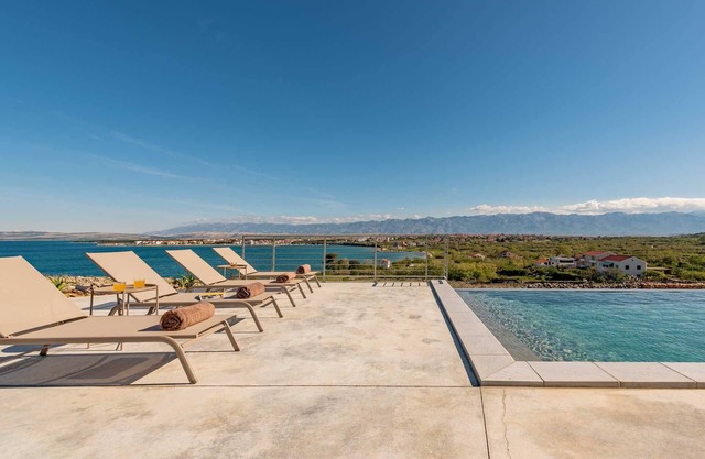 Villa Salina with Pool