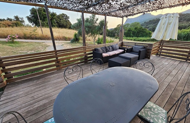 Villa San Petru, Countryside between sea and mountains