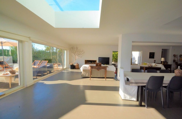 Villa Santa Cruz- Air-conditioned 10 bedroom pool house - Sesimbra Beach