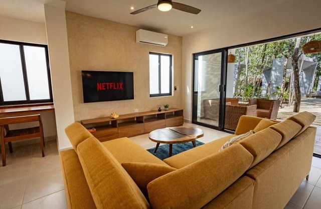 Villa Sayil Pool, AC, Beach club by Aqua Viva