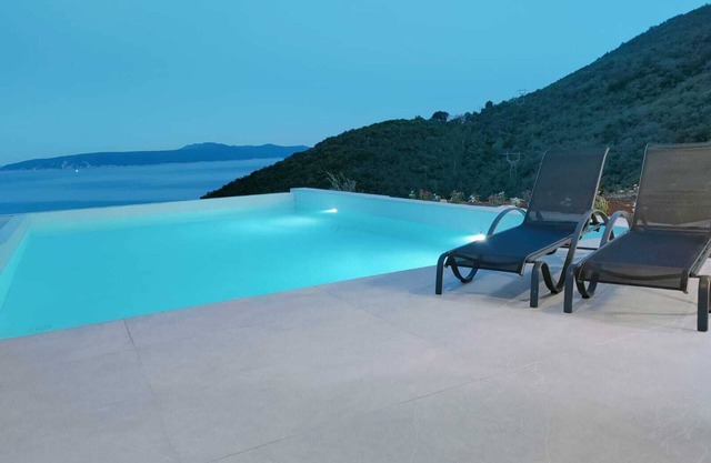 Villa Sea level (Kvarner - Medveja)