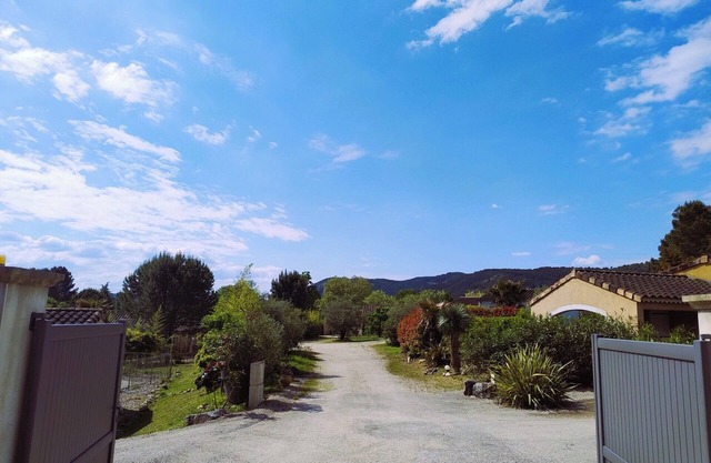 Villa Soleïa with swimming pool, at the gateway to the Ardèche Gorges