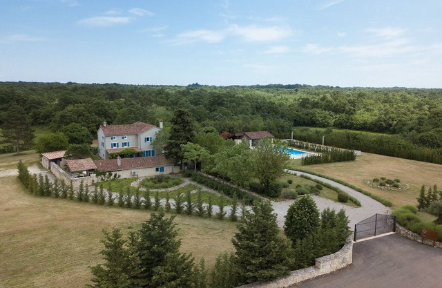 Villa Stancija Cabrunici