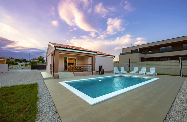 Villa Stocozzi With Private Pool