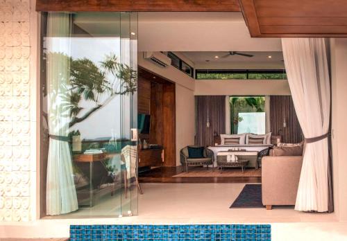 Villa Sundancer Lombok By Mey, Ocean View Villa with Infinity pool