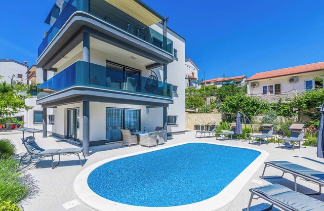 Villa Tao - Six Bedroom Villa, Sleeps 12