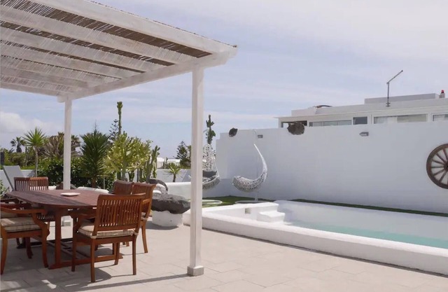 Villa Tranquilidad with incredible private terrace and heated pool