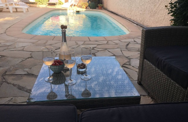 Villa turtle 4 people private swimming pool in peace