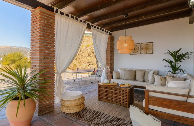 Villa Vargas Torrox by Ruralidays