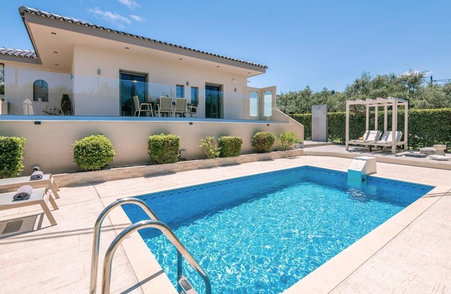Villa Vatia 1 - Two Bedroom Villa, Sleeps 6
