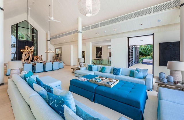 Villa Vikasa - 5 bedrooms Luxury Villa Phuket