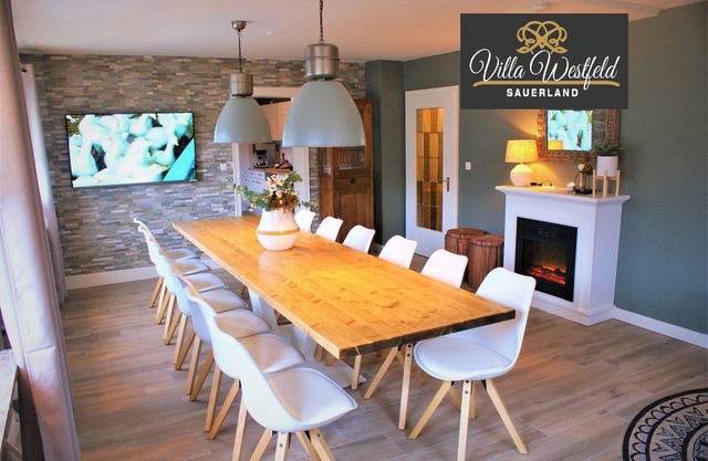 Villa Westfeld: central in the beautiful Sauerland - with jacuzzi !