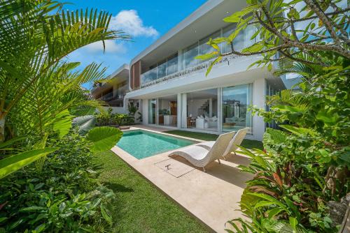 Villa White Rabbit - Luxury 3BR Ocean View with Private Pool & Beach Access