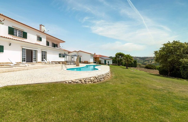 Villa with private pool and large garden