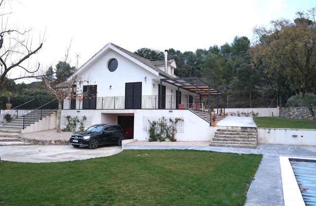 VILLADREAM PANTANO DURON