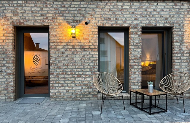 Village square apartment - Wyzenborne