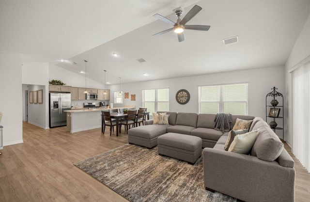 Villages 3BR | Patio | Golfcart | By Eastport Sq.