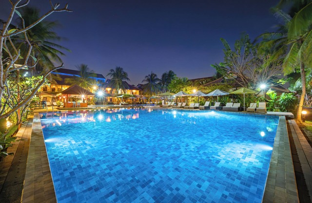 Vinh Hung Riverside Resort & Spa
