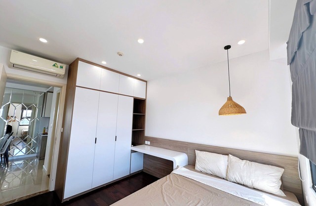 Vinhomes D’Capitale | Spacious 2BR for Short or Long Stay