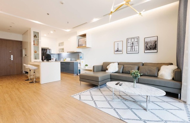 Vinhomes Metropolis 2 Brs Apartment - near Lotte Building, fullhouse