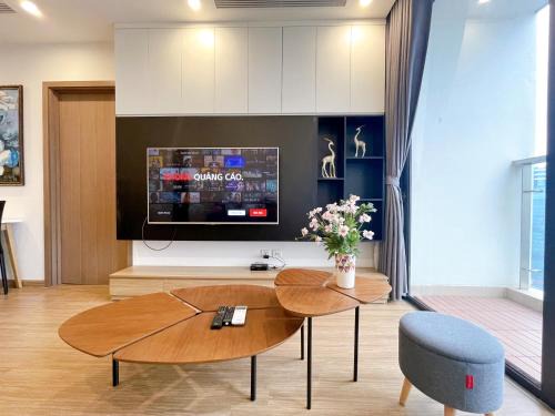 Vinhomes Skylake by Serene Homestay