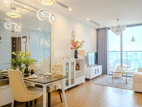 Vinhomes Skylake Phạm Hùng Hà Nội Jenny Apartment