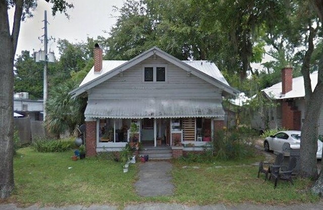 Vintage & Affordable Unit 3 of 6