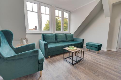 VIP Apartment A 64qm 4 Zi DG Wohnung klimatisiert großes Bad u Küche max 4 Gäste inklusive Schlafsofa