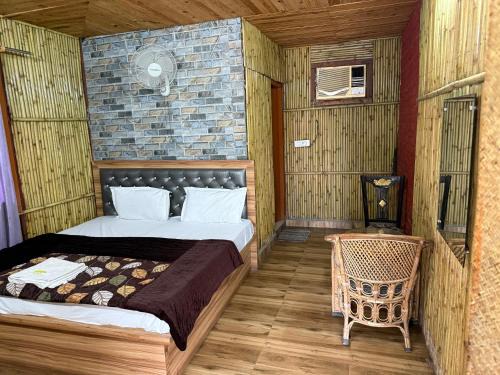 virusbistro and kitchern