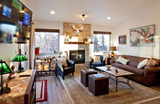 Visit the Upper Hillside near Chugach State Park nature-rich yet convenient